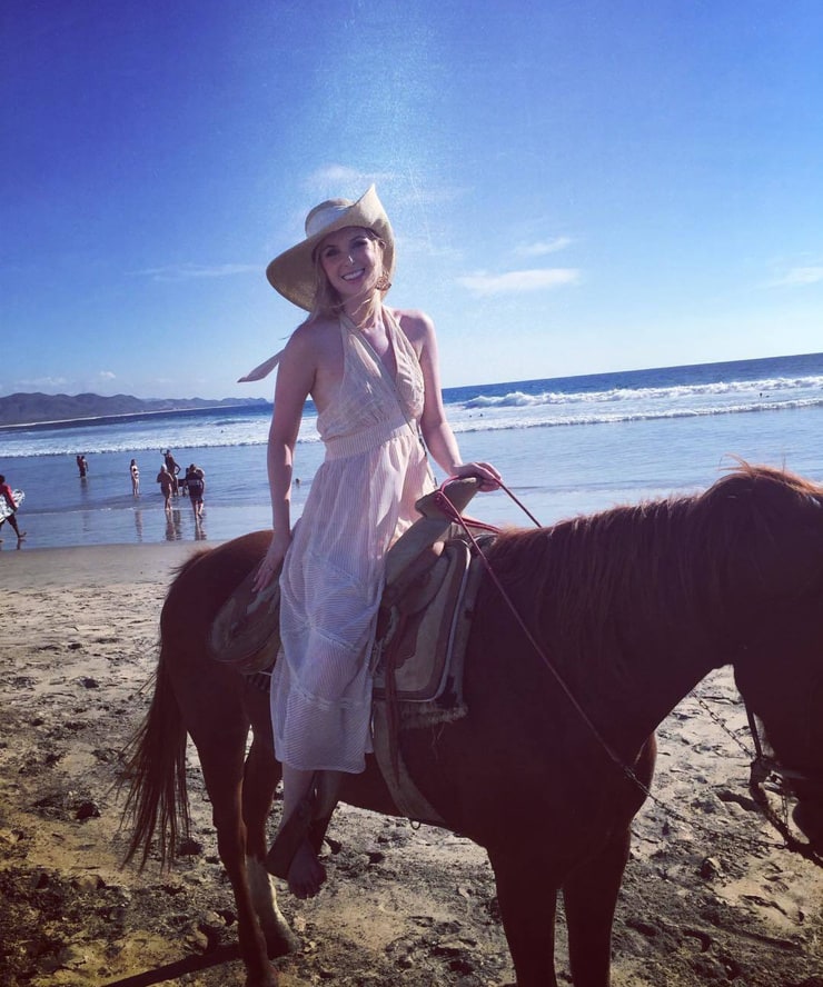 Kirsten Prout