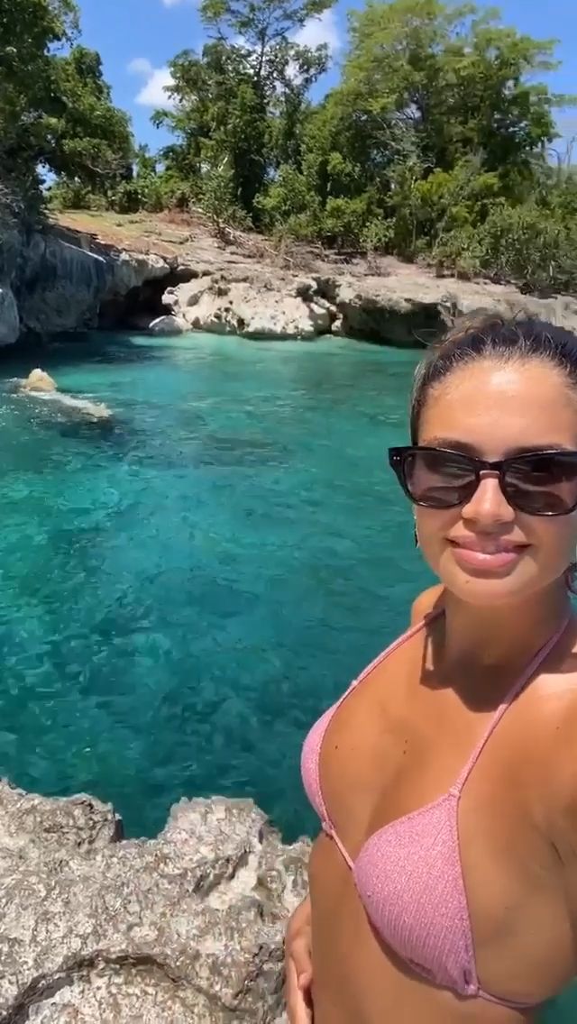 Sara Sampaio Sara Sampaio