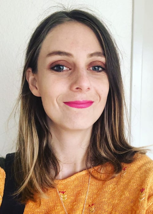 Theodora Lee