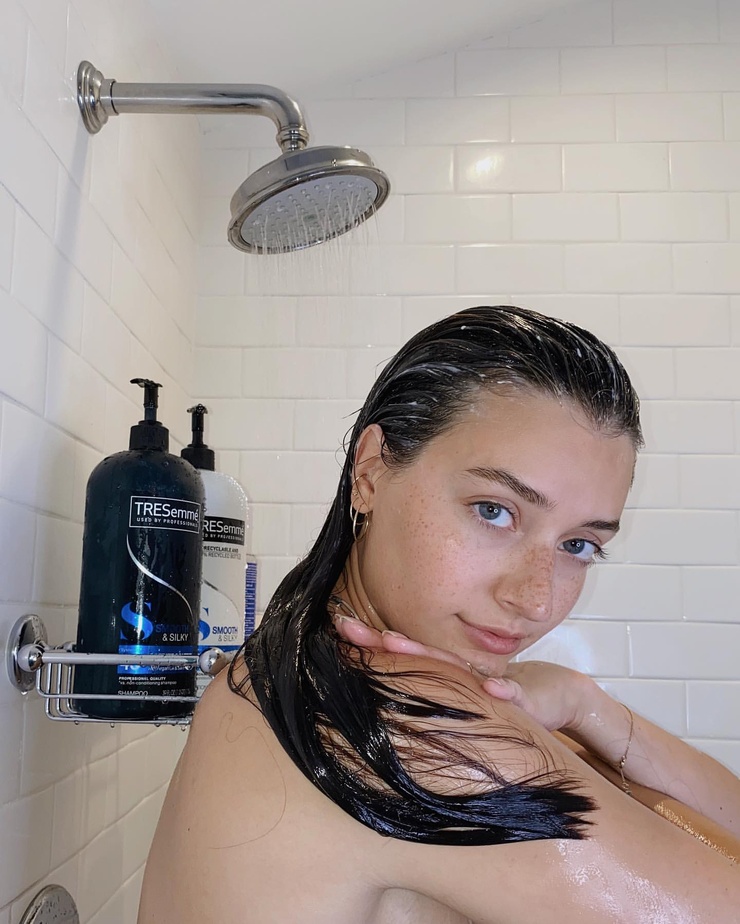 Jessica Clements Jessica Clements