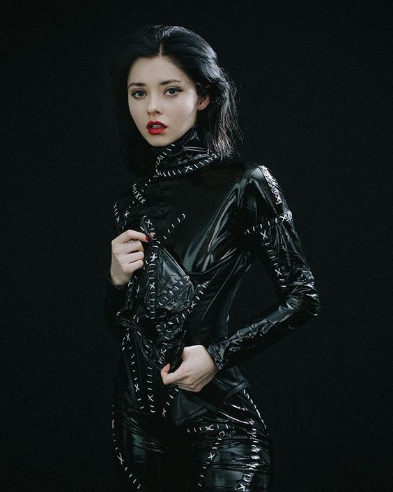 Alina Lee