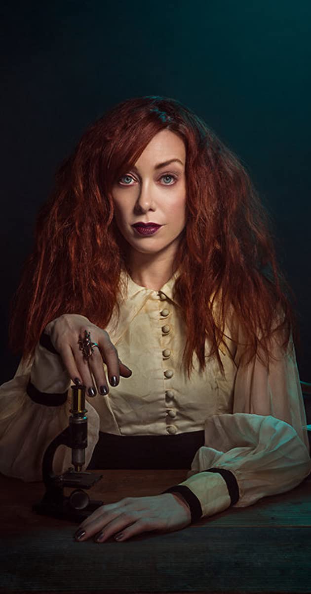 Alie Ward