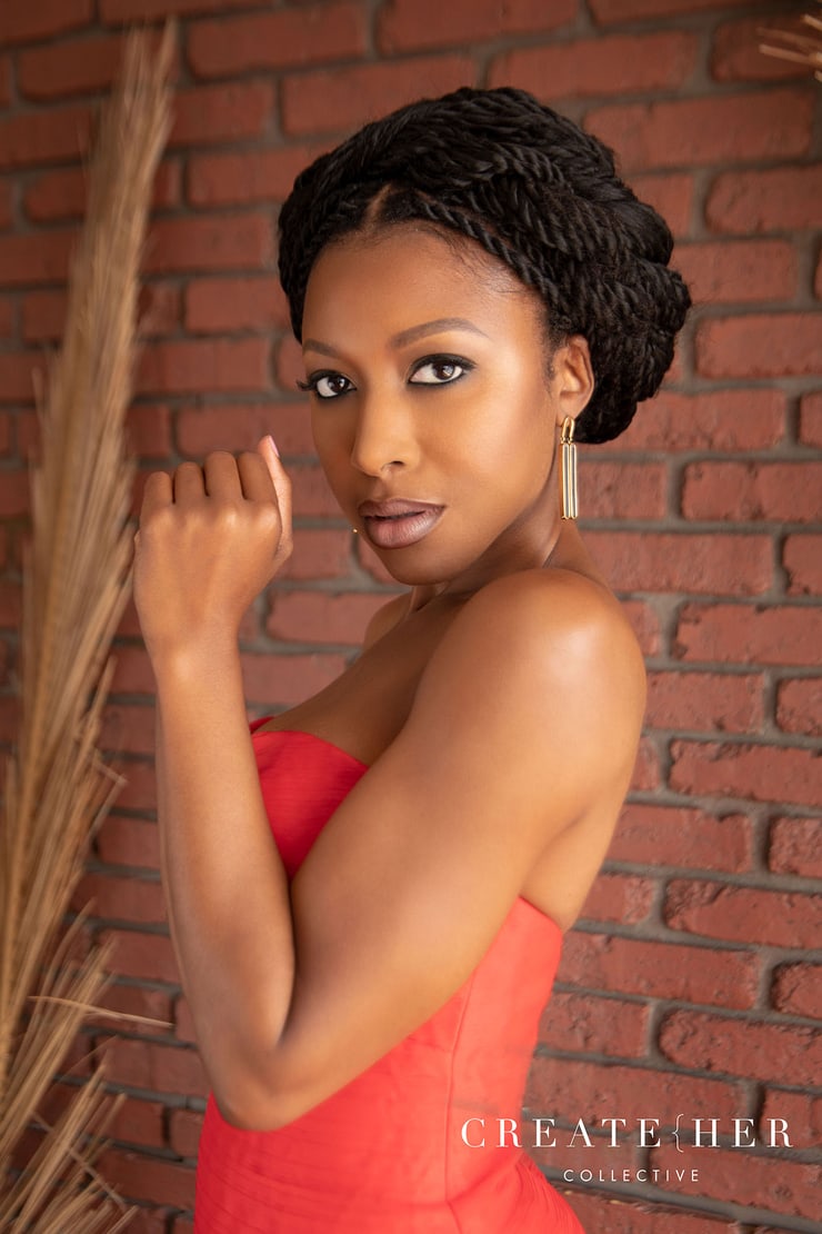 Gabrielle Dennis