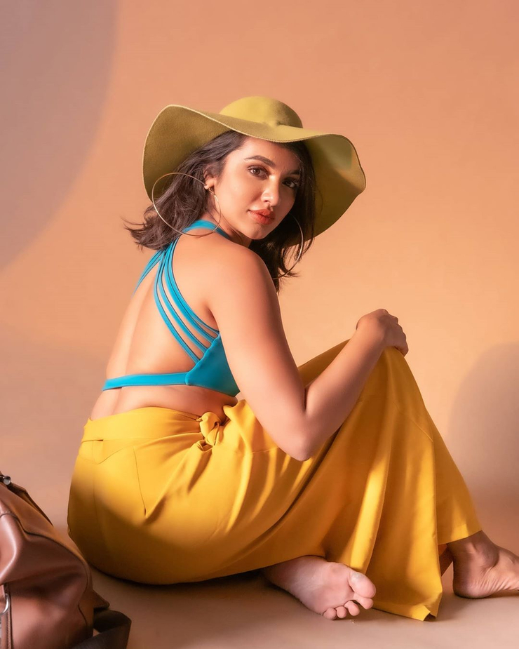 Tejaswi Madivada