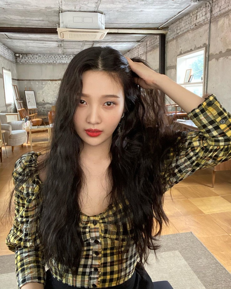 Joy (Park Soo Young)