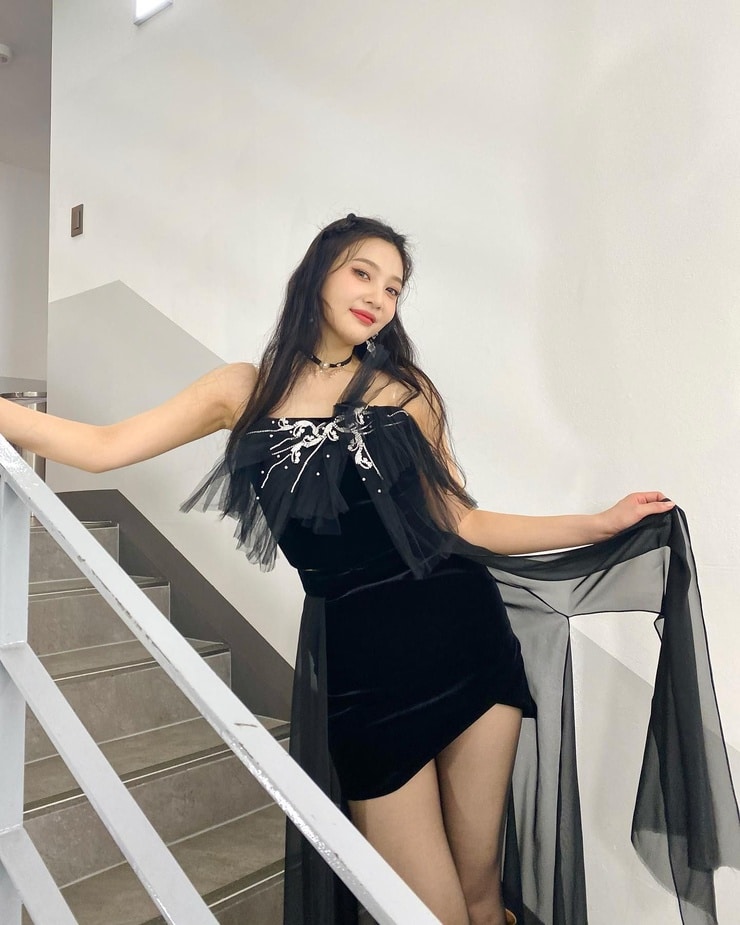 Joy (Park Soo Young)