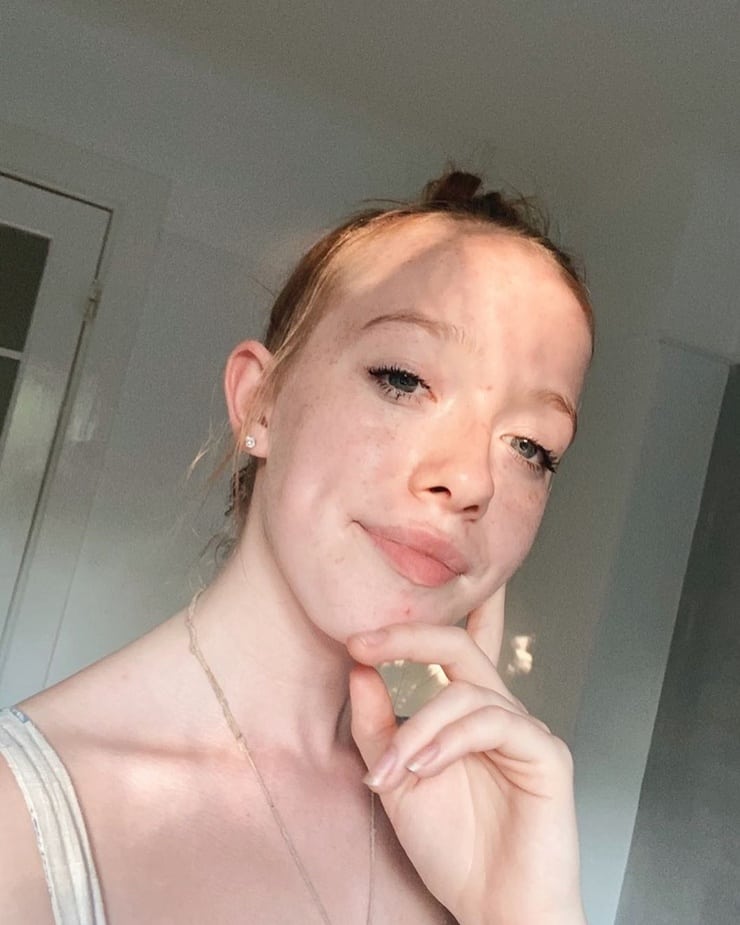 Amybeth McNulty