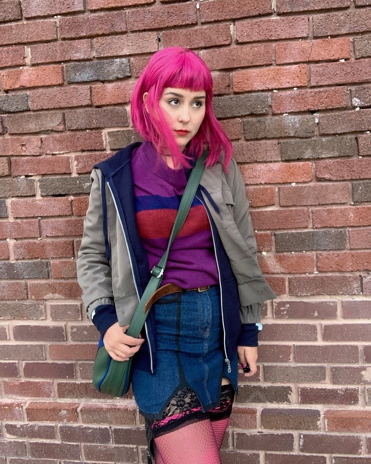 Ramona Flowers (Mary Elizabeth Winstead)