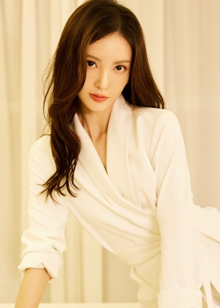 Gina Chen Jin