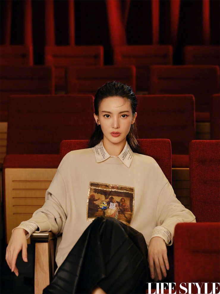 Gina Chen Jin