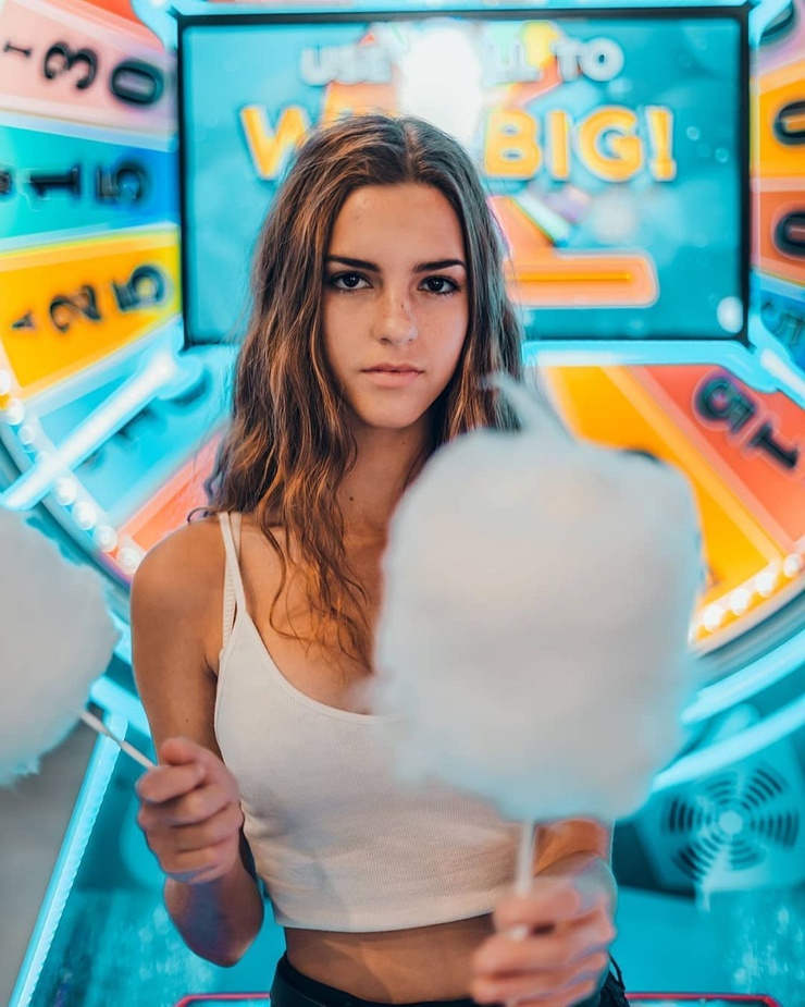 Emily Feld