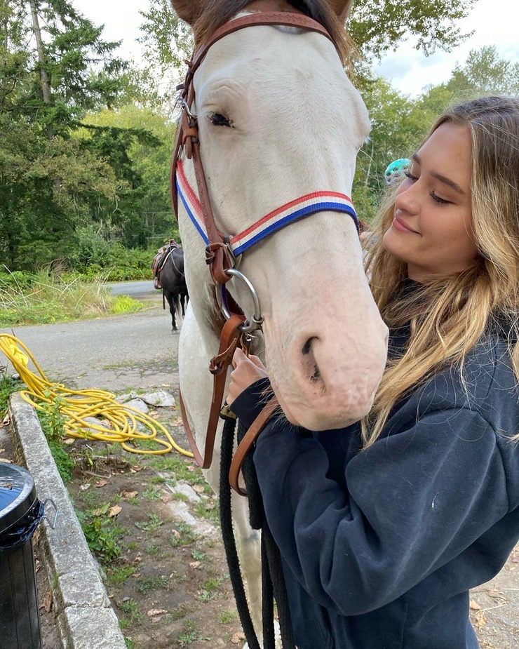 Lizzy Greene