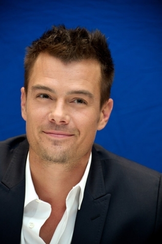 Josh Duhamel