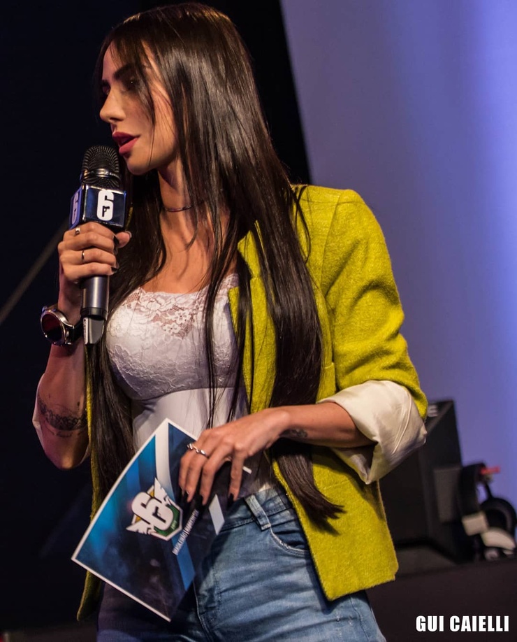 Nyvi Estephan Nyvi Estephan