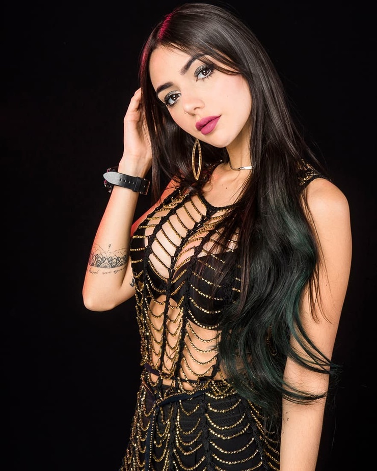 Nyvi Estephan Nyvi Estephan
