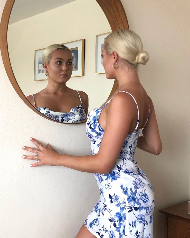 Alexi Blue
