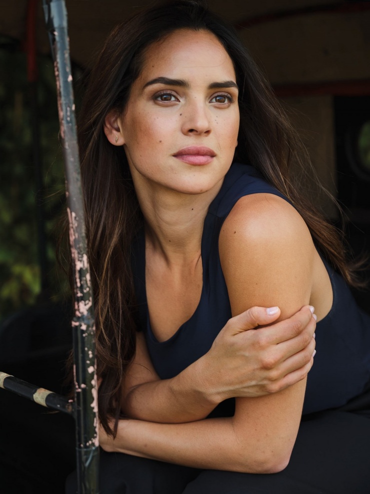 Adria Arjona Adria Arjona