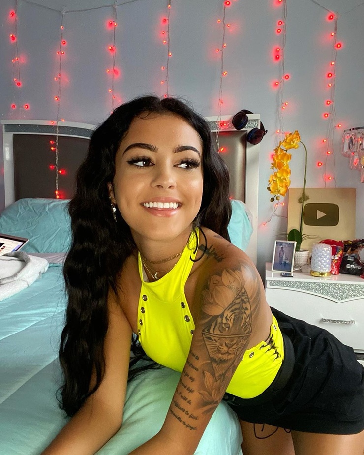 Malu Trevejo picture