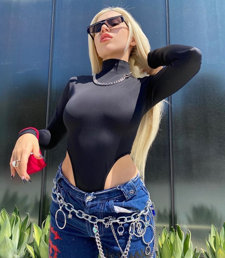 Ava Max