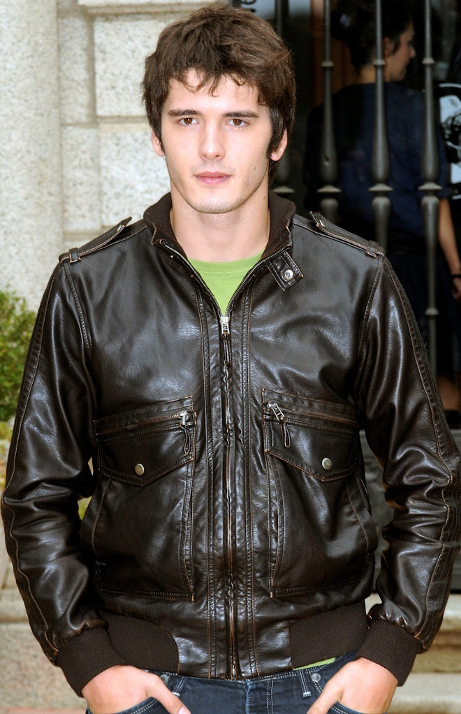 Yon González