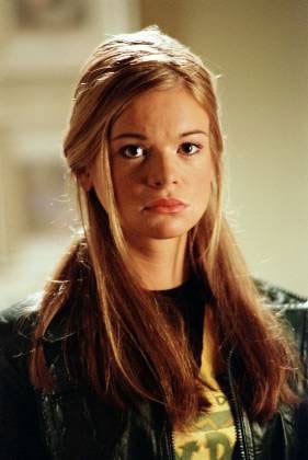 Ellen Muth