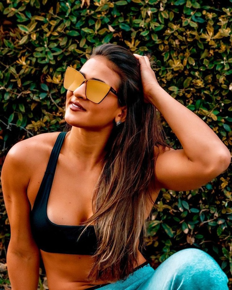 Bia Mesquita