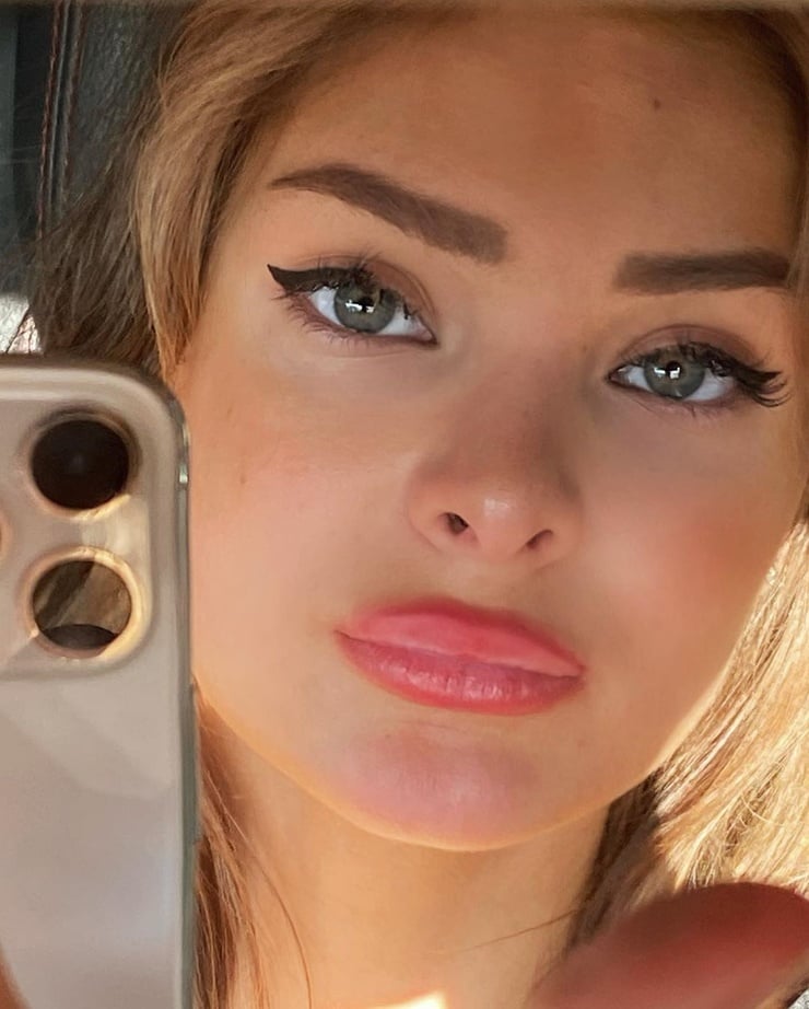 Brighton Sharbino