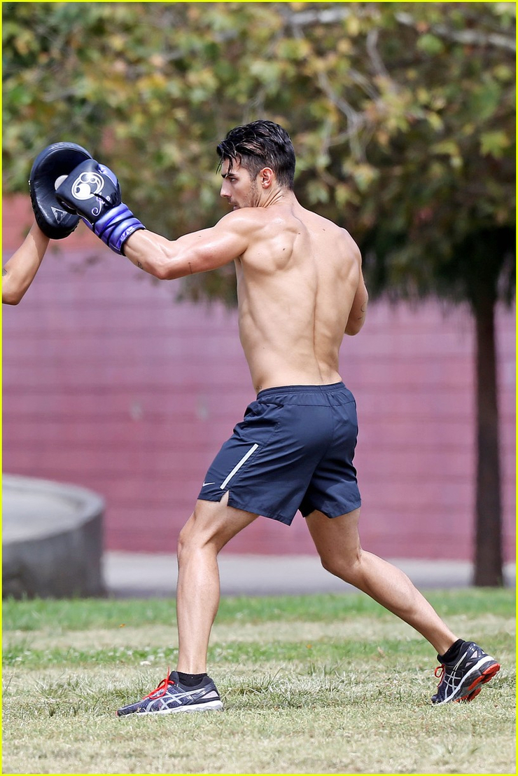 Joe Jonas