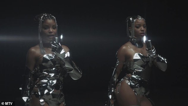 Chloe x Halle