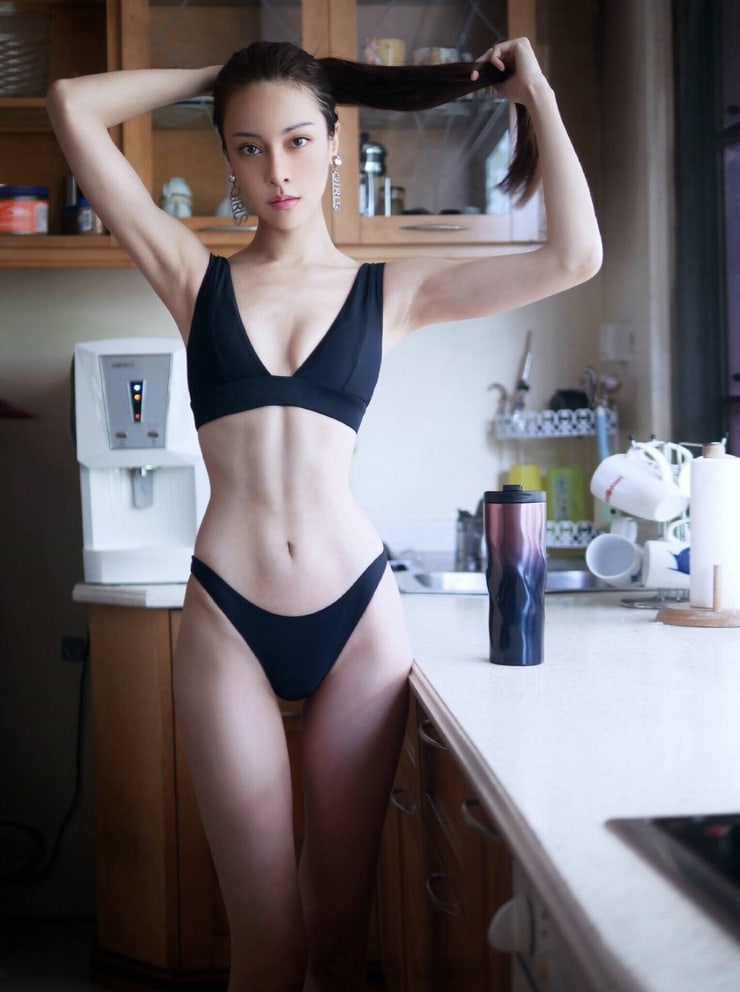 Cathryn Lee Cathryn Lee