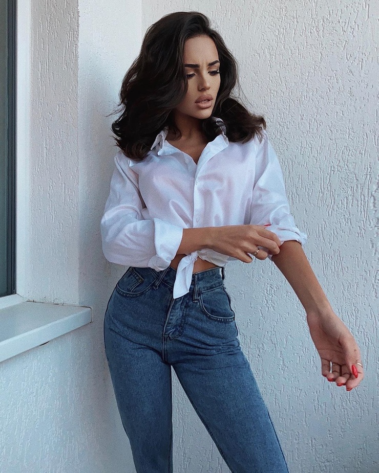 Anastasia Taylakova Anastasia Taylakova