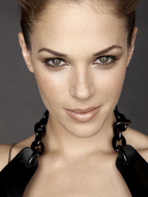 Amanda Righetti Amanda Righetti