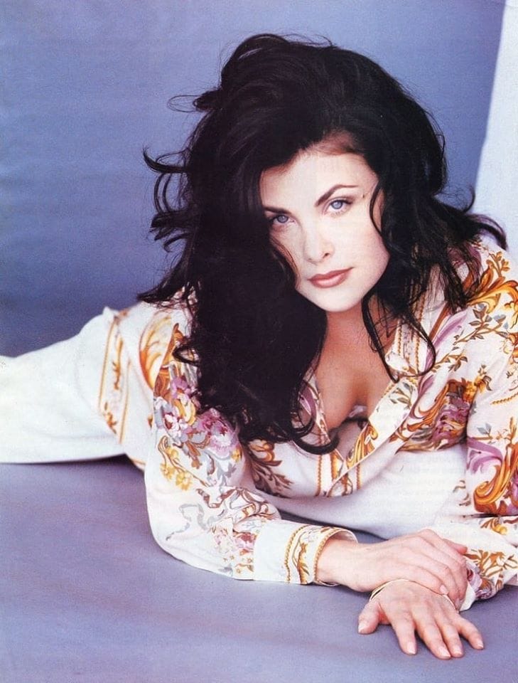 Sherilyn Fenn