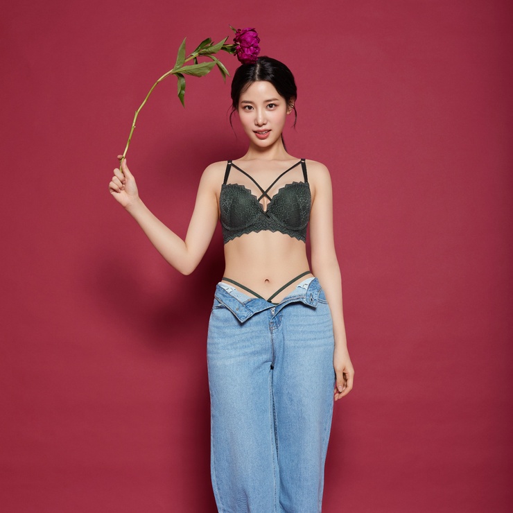 Jo Hyun