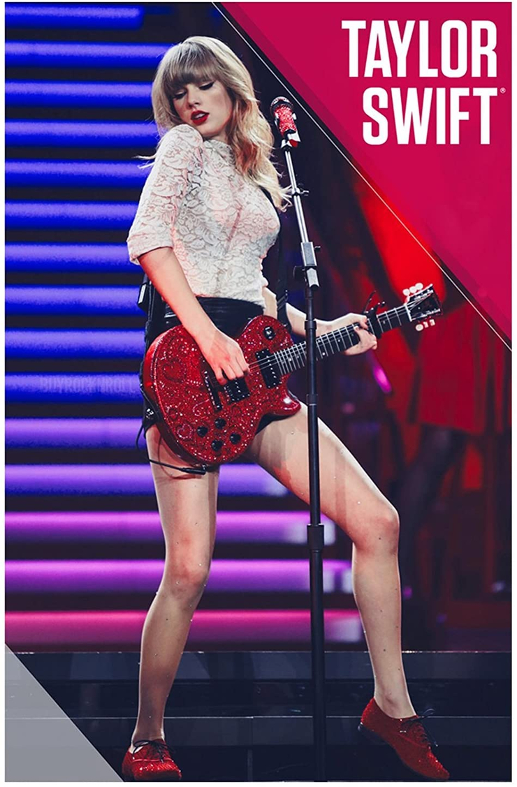 Taylor Swift Collectible 2013 Red Performance on Red Tour 22