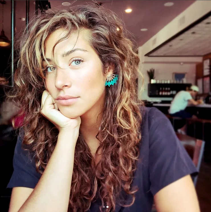Manon Azem Manon Azem