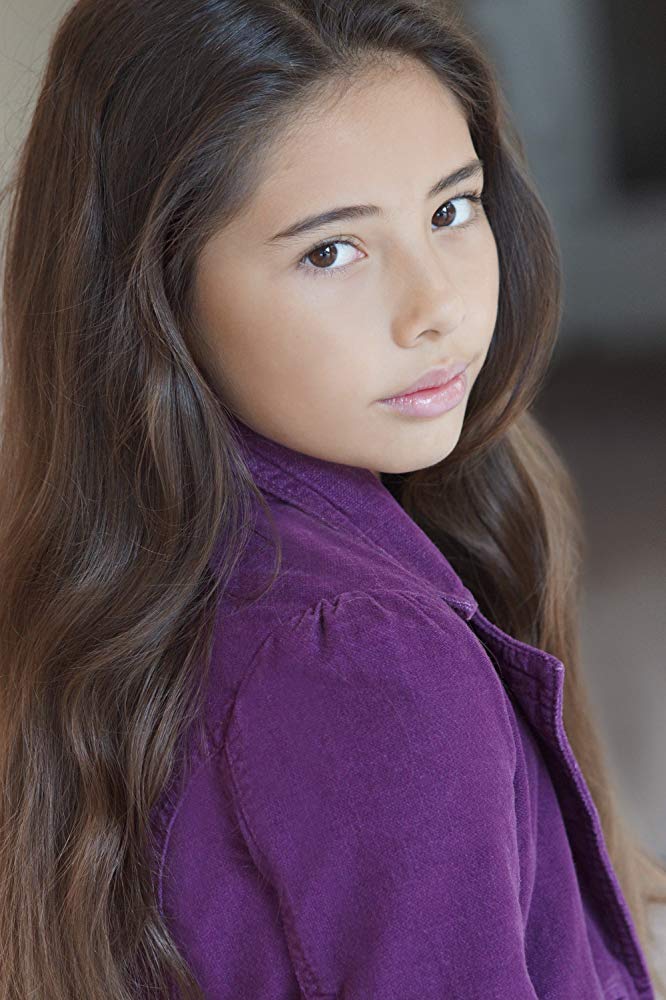 Xochitl Gomez