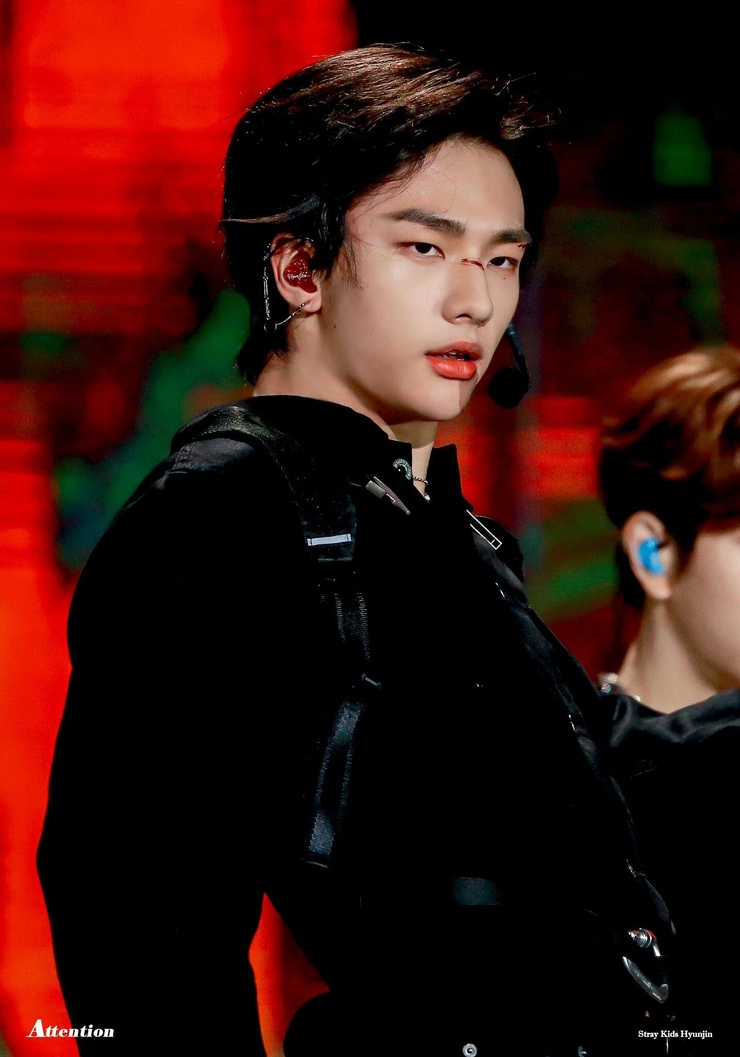 Hyun-Jin Hwang