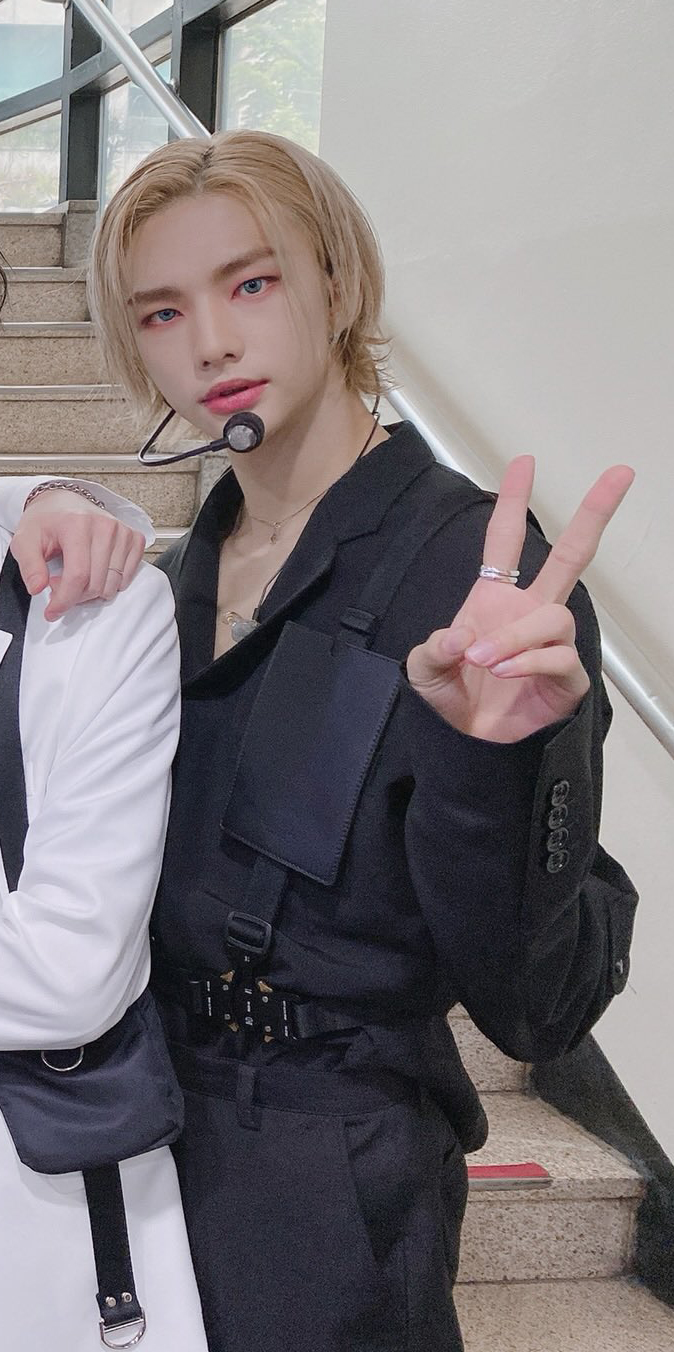 Hyun-Jin Hwang