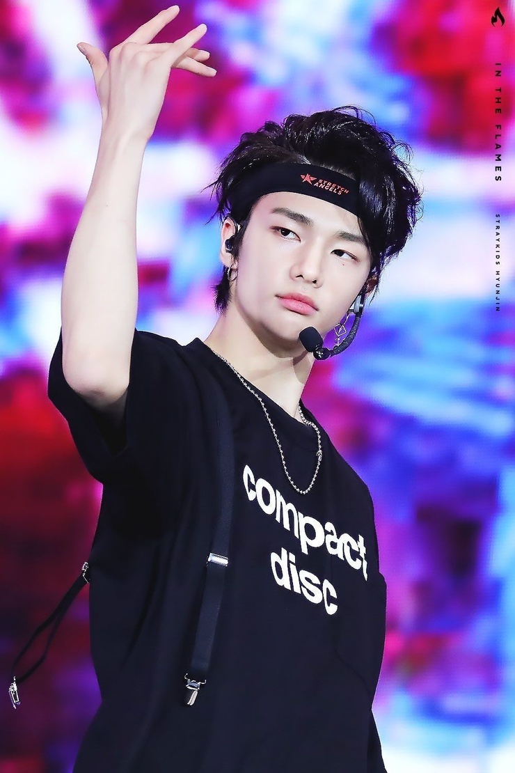 Hyun-Jin Hwang Hyun-Jin Hwang