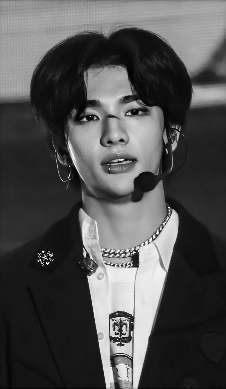 Hyun-Jin Hwang