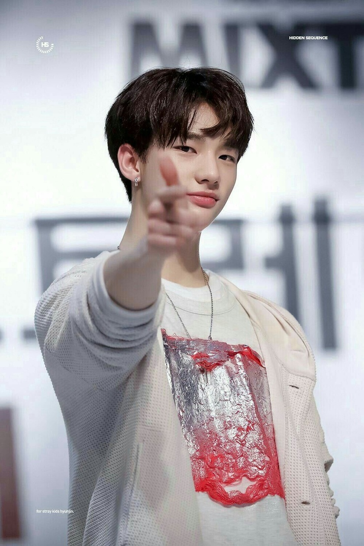 Hyun-Jin Hwang