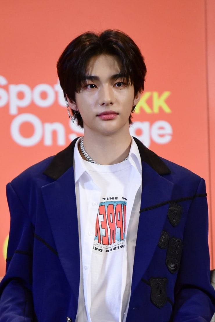 Hyun-Jin Hwang