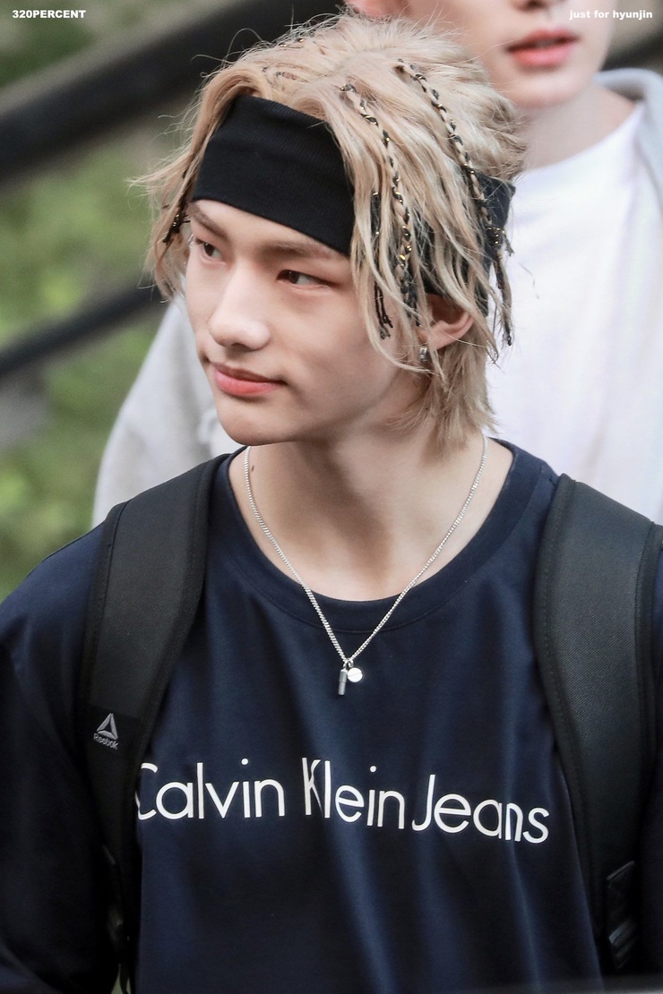 Hyun-Jin Hwang