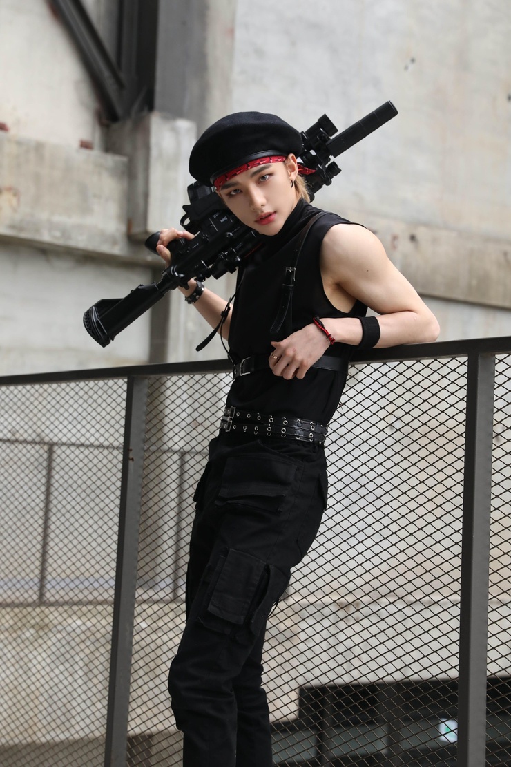 Hyun-Jin Hwang Hyun-Jin Hwang