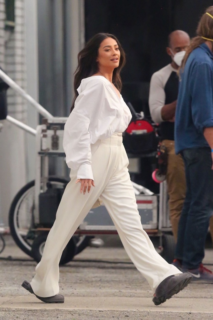 Shay Mitchell