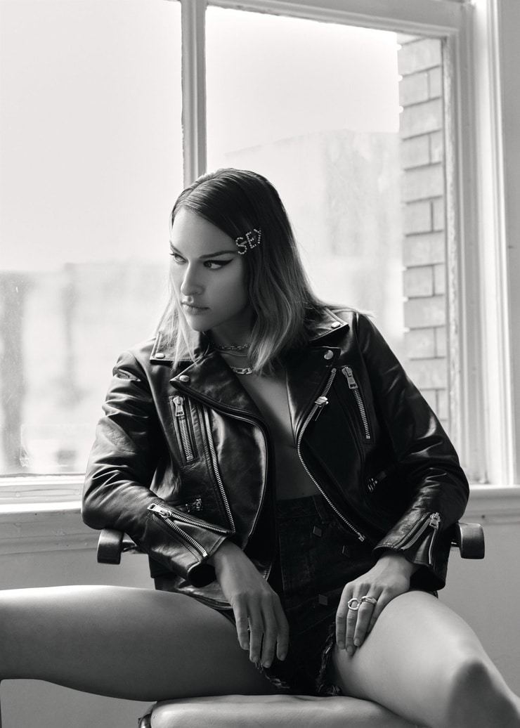 Tasya Teles Tasya Teles