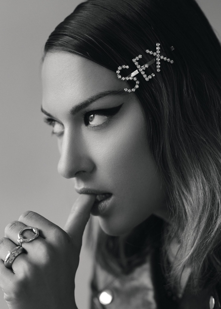 Picture of Tasya Teles