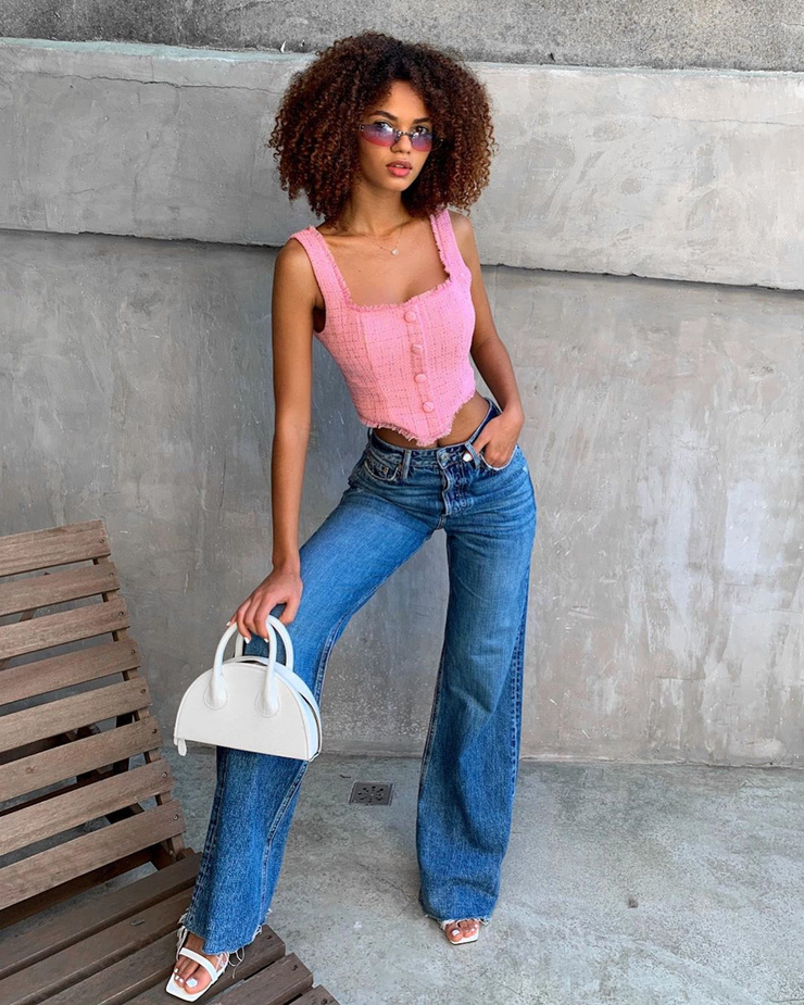 Picture of Juliana Nalú