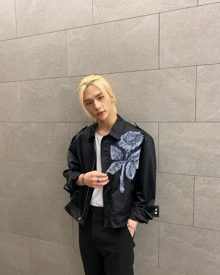 Hyun-Jin Hwang